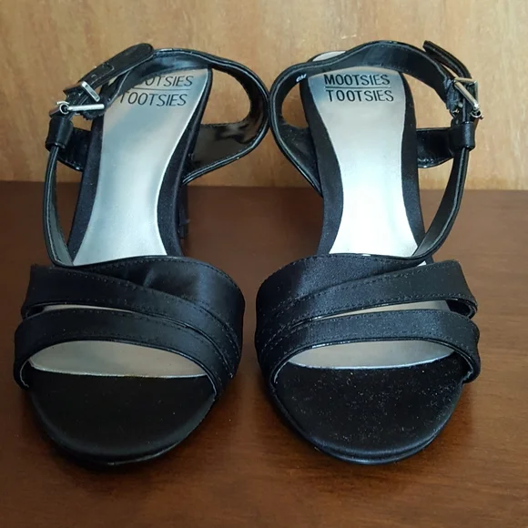 Mootsies Tootsies Size 6 Black Heels - Picture 6 of 13